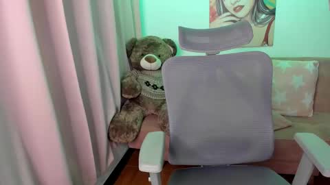 Mariana Lopez online show from March 17, 5:44 am