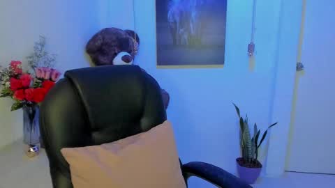 Mariana Lopez online show from February 28, 11:34 pm