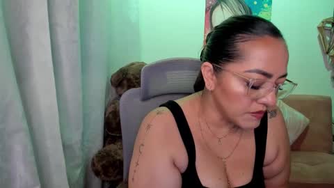 Mariana Lopez online show from October 16, 12:57 am