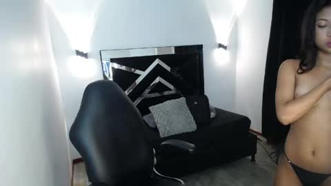 Mariana online show from April 17, 3:08 am