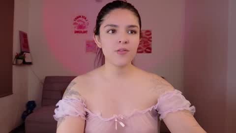 mariangeel_ online show from October 24, 12:28 am