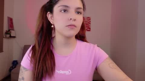 mariangeel_ online show from December 5, 1:05 am