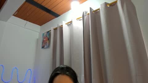 Mariangel online show from March 4, 8:59 pm