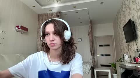 Jenny online show from July 26, 10:45 am