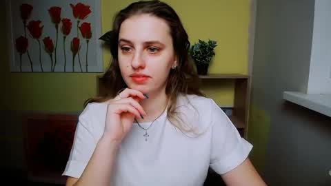 Snapshot of mariatess_ chatting on December 26, 8:28 am Mariia online show from December 26, 8:28 am