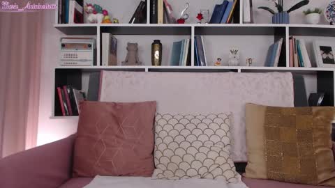 Snapshot of marie_antoinette62 chatting on October 1, 3:28 pm Maria online show from October 1, 3:28 pm