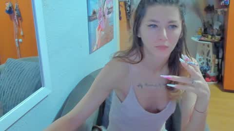 Marie   online show from January 9, 6:48 am