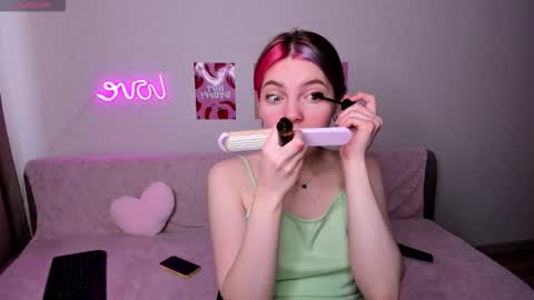 Mary 3 online show from February 25, 3:27 am