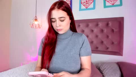 Snapshot of mariecastell_zc chatting on March 8, 11:56 am Maria online show from March 8, 11:56 am