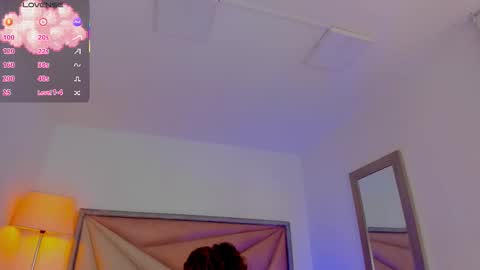 Mariee online show from March 16, 5:44 am