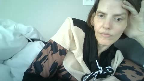 Mariejojo online show from April 4, 3:22 pm