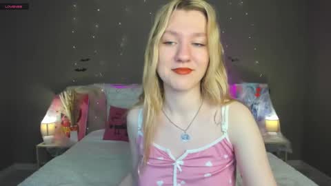 mariel_brown online show from November 1, 9:57 am