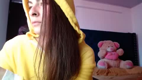 Mariie online show from February 8, 5:18 pm