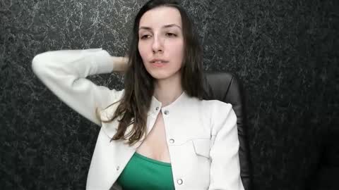 marielleanker online show from October 3, 2:55 pm