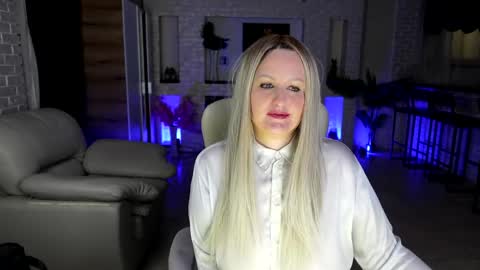mariemlui online show from May 28, 3:54 pm