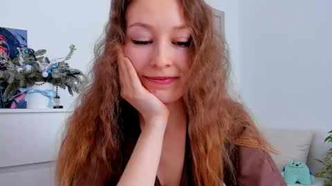 Snapshot of marilinal chatting on March 3, 7:04 am Marilina online show from March 3, 7:04 am