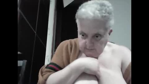 marilu64 online show from April 9, 8:14 pm