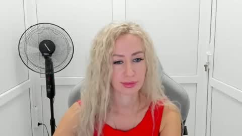 Marilyn online show from July 28, 12:48 pm