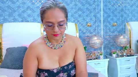 Marilyn Vega online show from April 10, 9:32 pm