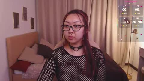 Marine  online show from February 4, 2:20 pm