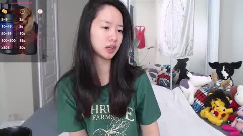Snapshot of marissapeach chatting on September 21, 1:54 pm MarissaPeach online show from September 21, 1:54 pm
