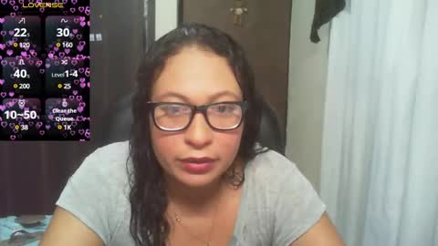 Snapshot of maritsa_millerr chatting on December 11, 11:08 am maritsa online show from December 11, 11:08 am