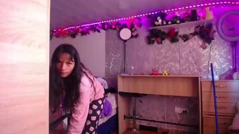 Maritza Ferrer -Samara Beltran online show from July 28, 12:48 pm