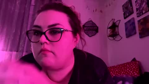 maroon_moon online show from March 11, 1:05 am