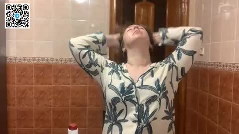 Miriam online show from January 9, 9:30 pm