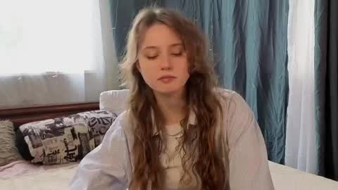 Andriella online show from May 31, 10:32 am