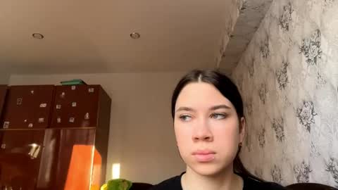 Giulia online show from November 16, 4:03 am