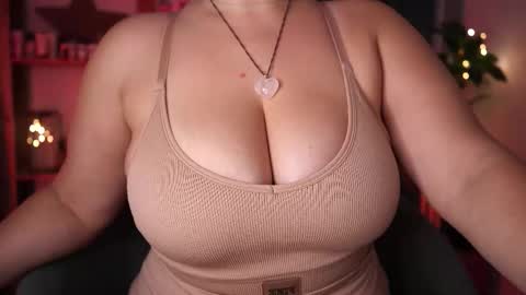 Snapshot of marrygrayes chatting on September 27, 9:22 pm Maria online broadcast from Tuesday to Suturday from 6 pm to 12 pm Germany time Sunday-Monday offline online show from September 27, 9:22 pm