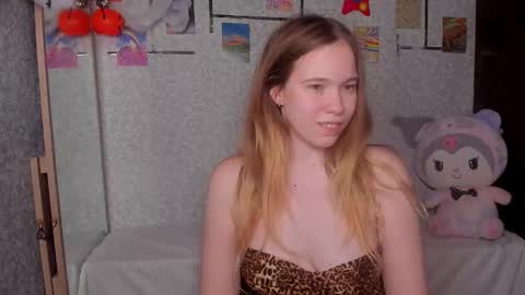 marryjanes online show from November 15, 3:40 am