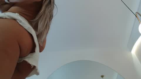Marrylou Anne online show from May 30, 10:05 pm