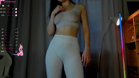 marrymiles online show from December 16, 3:34 am