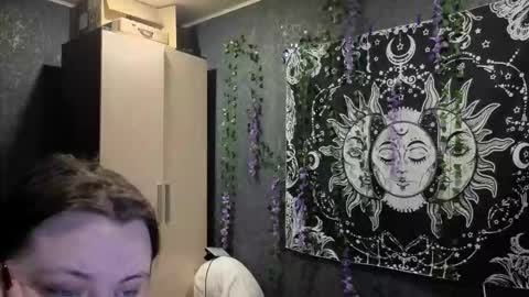 marshmallowbeauty_ online show from February 7, 7:18 pm