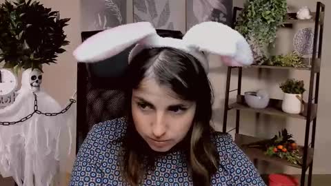 martaedams online show from November 4, 6:07 am