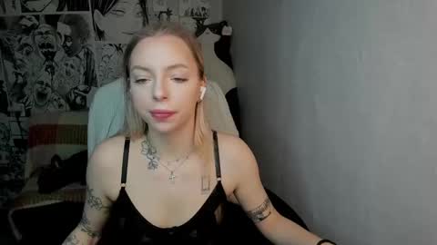 Martha Cameron online show from January 28, 10:23 pm