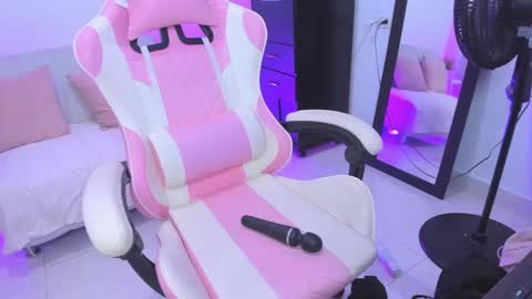 Martina  online show from November 12, 7:12 pm