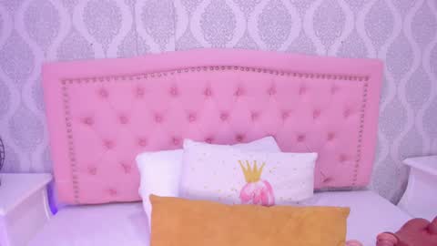 Martina online show from February 28, 11:47 am