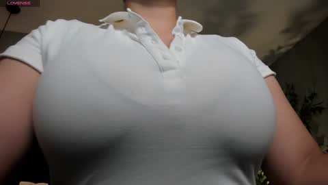 Martinna Bonnet online show from December 2, 10:38 am