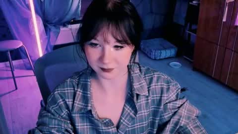 Nancy online show from July 13, 5:24 pm