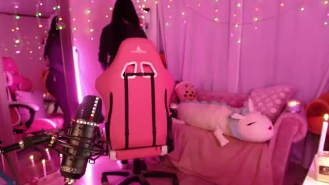 INSTAGRAM Maruchan  02 online show from December 10, 3:30 am