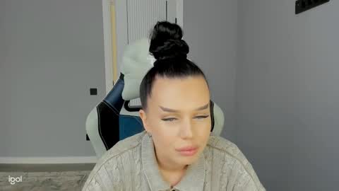 Snapshot of mary_jain13 chatting on October 8, 8:29 am mary_jain13 online show from October 8, 8:29 am