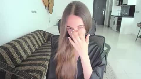 Mary Jane online show from March 16, 5:44 am