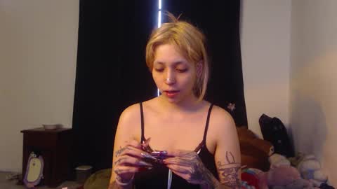                      100   online show from February 18, 7:46 pm