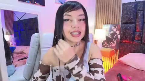 mary_luckaysha online show from July 22, 7:59 pm