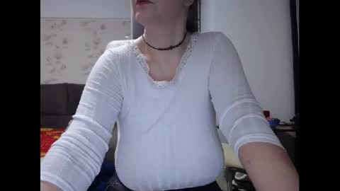 Mary online show from February 12, 4:14 am