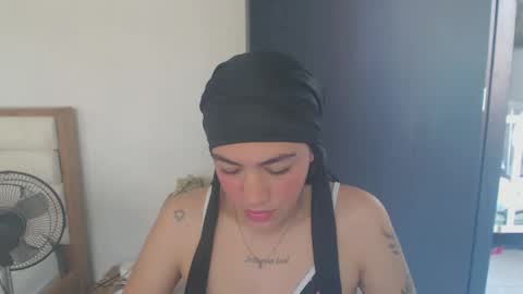 Snapshot of maryam_arabicmilk chatting on February 26, 1:11 pm maryam_arabicmilk online show from February 26, 1:11 pm
