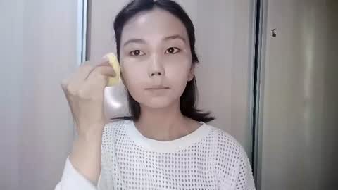Lily online show from June 18, 12:10 pm
